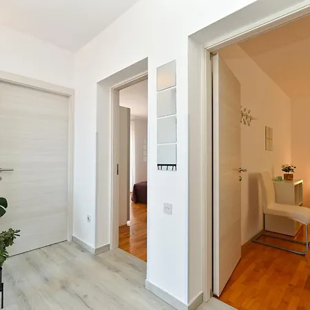Apartman Apartments Blue 611 Medulin