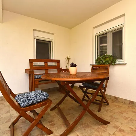Apartments Blue 611 * Medulin